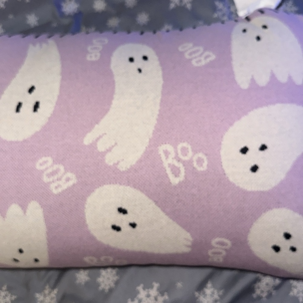👻sweet street lilac purple boo ghost halloween pillow👻 - Picture 5 of 5